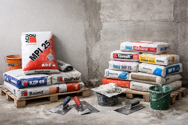 Сравнение штукатурки Baumit с другими брендами: что выбрать для вашего ремонта?